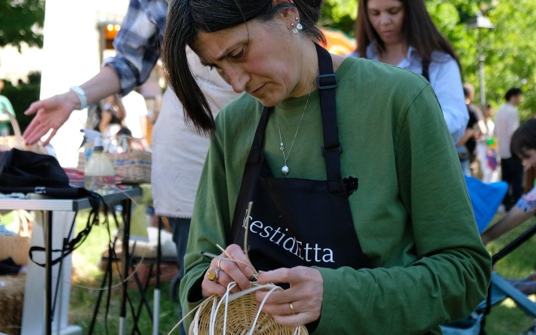 Laboratorio pratico di “Cesteria Moderna in Midollino” con IcestidiEtta